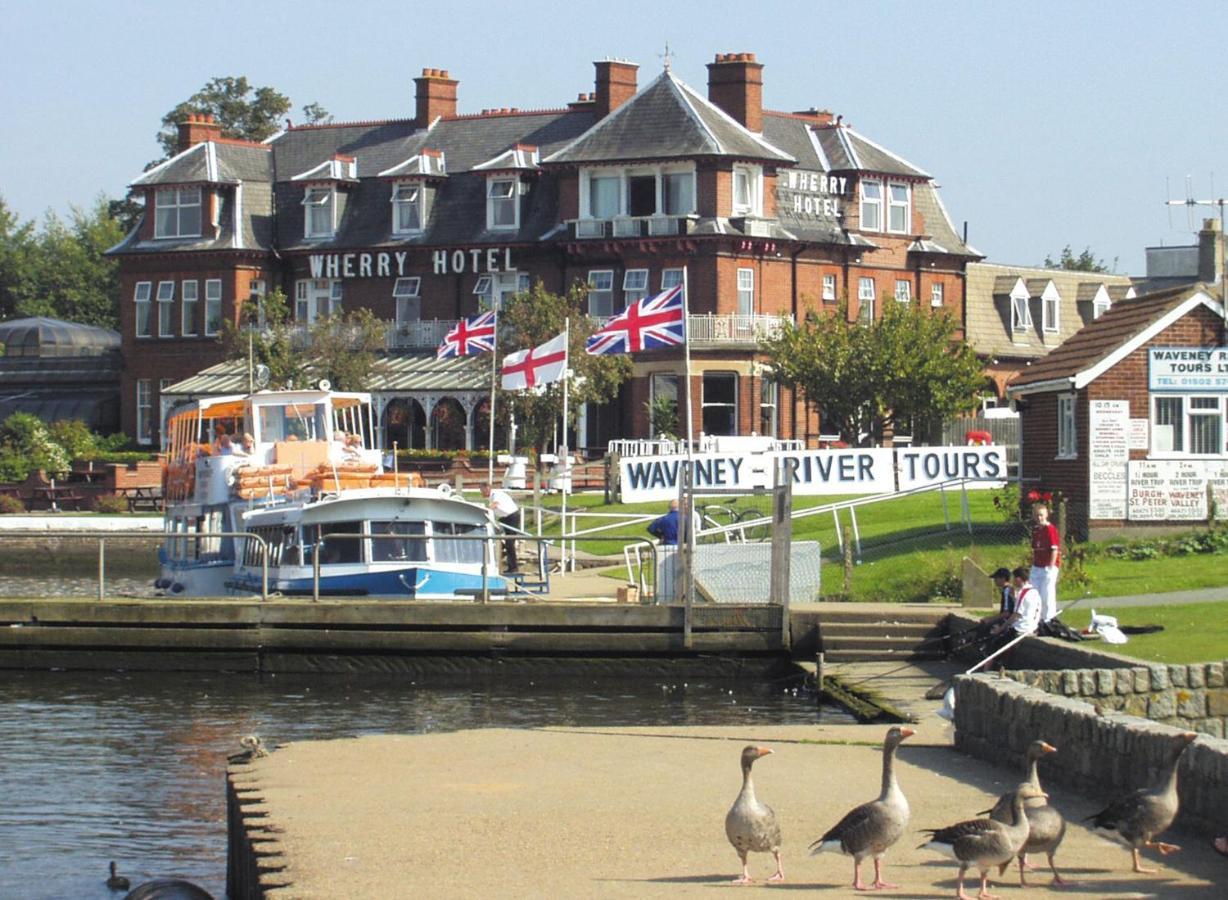 Wherry Hotel Lowestoft Bagian luar foto